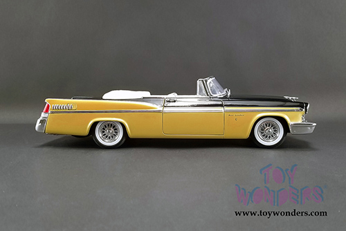 Acme - Chrysler New Yorker St. Regis Convertible (1956, 1/18 scale diecast model car, Black/Gold/White) A1809004