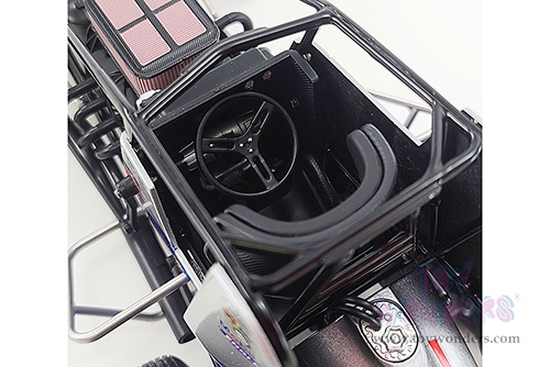 Acme - Winged Sprint Car #15 Donny Schatz "Carquest" World of Outlaws Sprint Car (2021, 1/18 scale diecast model car, Silver) A1809500