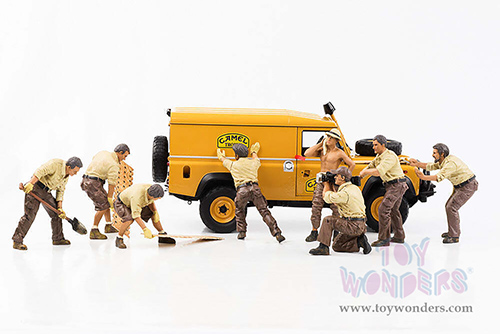Showcasts® Figurines - 4x4 Mechanic - Figure 1 (1/18 scale, Brown) AD-18011 MAP: $14.99