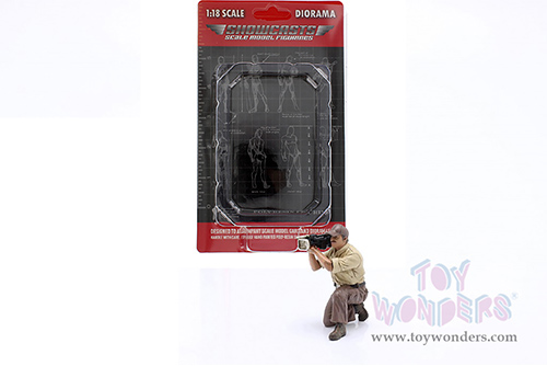 Showcasts® Figurines - 4x4 Mechanic - Figure 7 (1/18 scale, Beige/Brown) AD-18017 MAP: $14.99
