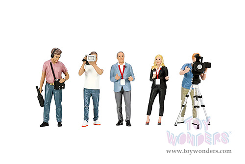 Showcasts® Figurines - On Air Figure 2 (1/24 scale, Blue/Gray) AD-24402 MAP: $10.99