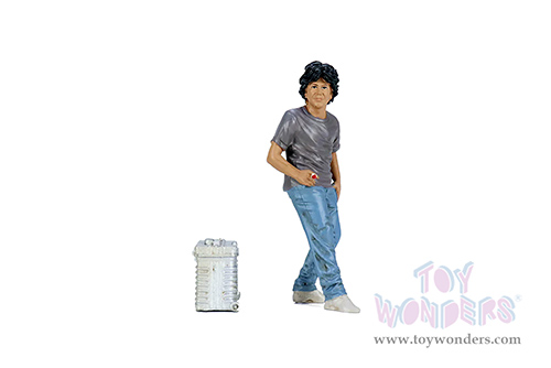 Showcasts® Figurines - RWB Legend Akira Nakai | Nakai-San Figure 2 with Briefcase (2 pcs.) (1/18 scale, Gray/Blue) AD-18502 MAP: $20.99