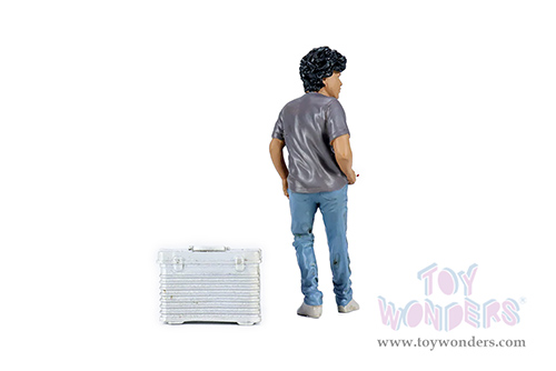 Showcasts® Figurines - RWB Legend Akira Nakai | Nakai-San Figure 2 with Briefcase (2 pcs.) (1/18 scale, Gray/Blue) AD-18502 MAP: $20.99