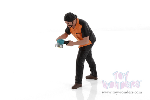 Showcasts® Figurines - Detail Masters Figure 4 - Buff & Wax (1/18 scale, Black/Orange) AD-18604 MAP: $14.99