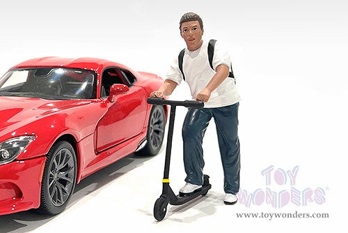 Showcasts® Figurines - Figure18 Series 2 Figure 1 (1/18 scale, Dark Blue,White) AD-18901 MAP: $16.99