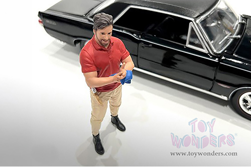 Showcasts® Figurines - "Muscle Mechanics" Figure #2 (1/24 scale, Red/Beige) AD-25202 MAP: $11.99