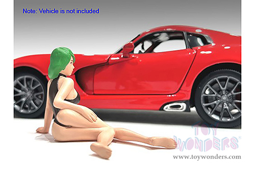 Showcasts® Figurines - Cosplay Girls Figure 1 (1/18 scale, Brown/Green) AD-18301 MAP: $14.99