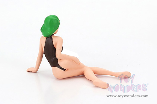 Showcasts® Figurines - Cosplay Girls Figure 1 (1/18 scale, Brown/Green) AD-18301 MAP: $14.99