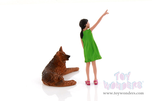 Showcasts® Figurines - Figure24 Series 1 #703 (Set of 2 pcs.) (1/24 scale, Green) AD-24703 MAP: $18.99