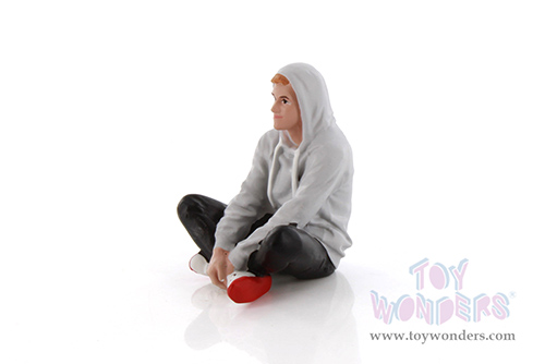 Showcasts® Figurines - Figure24 Series 1 #704 (1/24 scale, Black/light Gray) AD-24704 MAP: $11.99