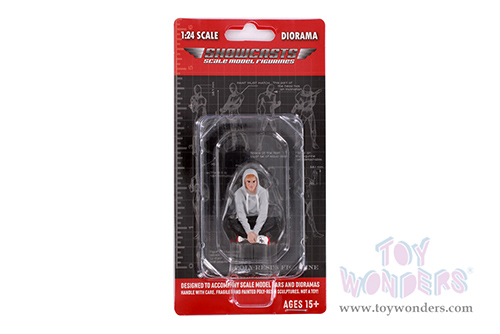 Showcasts® Figurines - Figure24 Series 1 #704 (1/24 scale, Black/light Gray) AD-24704 MAP: $11.99