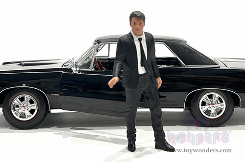 Showcasts® Figurines - Gentlemen's Club Figure 3 (1/24 scale, Black) AD-24803 MAP: $10.99