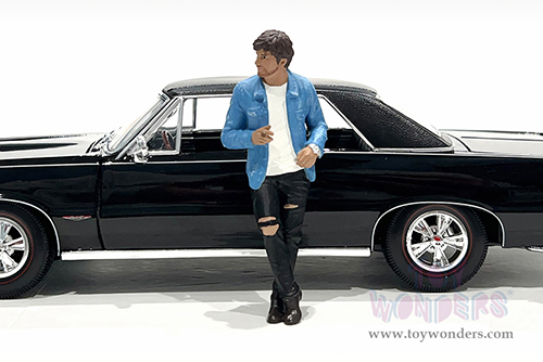 Showcasts® Figurines - Gentlemen's Club Figure 6 (1/24 scale, Blue/Black/White) AD-24806 MAP: $10.99