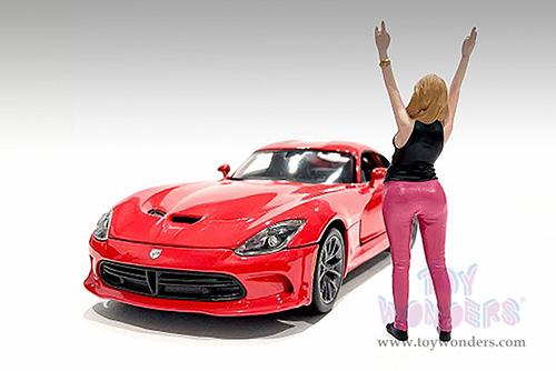 Showcasts® Figurines - Figure24 Series 2 Figure 3 (1/24 scale, Pink/Black) AD-24903 MAP: $10.99