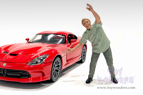 Showcasts® Figurines - Figure24 Series 2 Figure 5 (1/24 scale, Green) AD-24905 MAP: $10.99