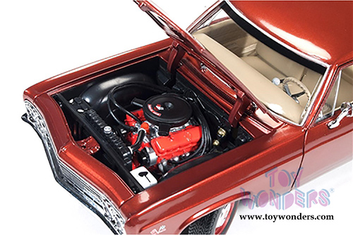Auto World - Chevrolet Biscayne Coupe Hard Top (1966, 1/18 scale diecast model car, Bronze) AMM1053