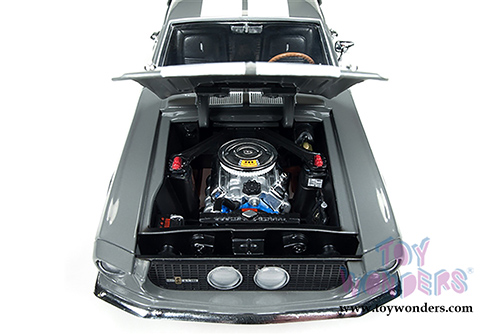 Auto World - Shelby GT350 Hard Top (1967, 1/18 scale diecast model car, Gray)  AMM1060