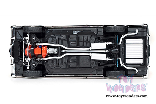 Auto World - Chevy Chevelle Z16 Hardtop (1965, 1/18 scale diecast model car, Black)  AMM1061