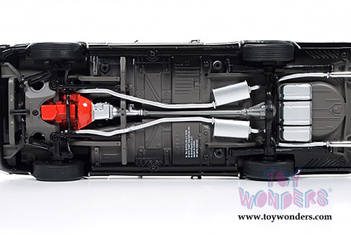 Auto World American Muscle - Hemmings Muscle Machines Dodge Demon 340 Hard Top (1971, 1/18 scale diecast model car, Black) AMM1062