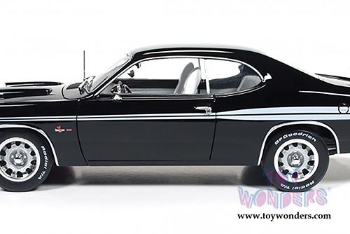 Auto World American Muscle - Hemmings Muscle Machines Dodge Demon 340 Hard Top (1971, 1/18 scale diecast model car, Black) AMM1062