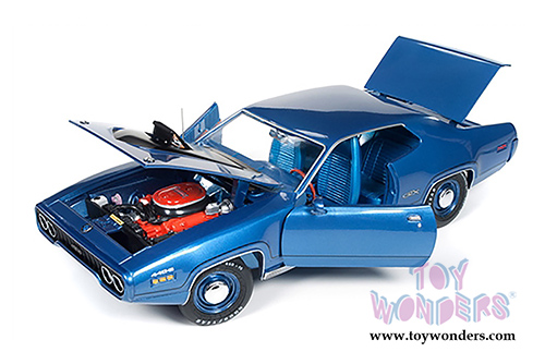 Auto World - Plymouth GTX Hard Top (1971, 1/18 scale diecast model car, Blue) AMM1065