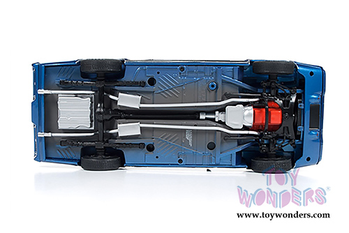 Auto World - Plymouth GTX Hard Top (1971, 1/18 scale diecast model car, Blue) AMM1065