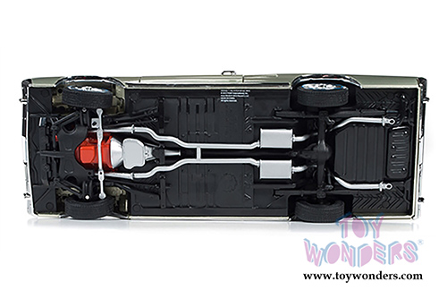 Auto World ERTL - Dodge Charger Dodge Charger Fastback 50th Anniversary Hardtop (1966, 1/18 scale diecast model car, Citron Gold) AMM1067