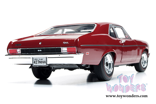 Auto World American Muscle - Baldwin Motion&trade; Nova&trade; SS 427 Hard Top (1969, 1/18 scale diecast model car, Red) AMM1073