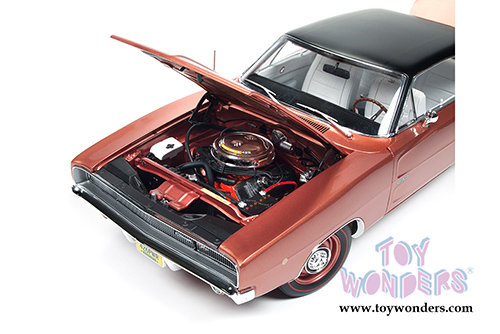 Auto World American Muscle - Hemmings Muscle Machines Dodge Charger R/T Hard Top (1968, 1/18 scale diecast model car, Bronze) AMM1075