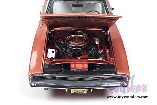 Auto World American Muscle - Hemmings Muscle Machines Dodge Charger R/T Hard Top (1968, 1/18 scale diecast model car, Bronze) AMM1075