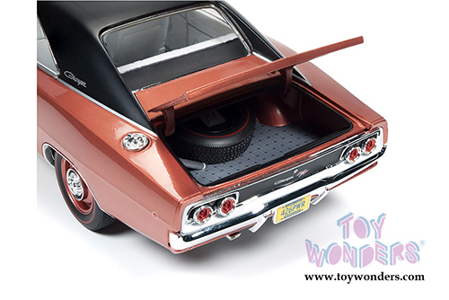 Auto World American Muscle - Hemmings Muscle Machines Dodge Charger R/T Hard Top (1968, 1/18 scale diecast model car, Bronze) AMM1075