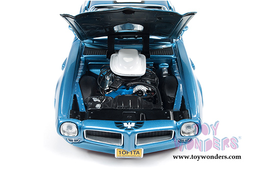 Auto World - Pontiac Firebird Trans Am Hard Top (1972, 1/18 scale diecast model car, Adriatic Blue) AMM1076