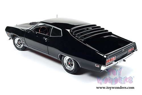 Auto World American Muscle - Ford Torino Cobra Hard Top (1970, 1/18 scale diecast model car, Gloss Black) AMM1085