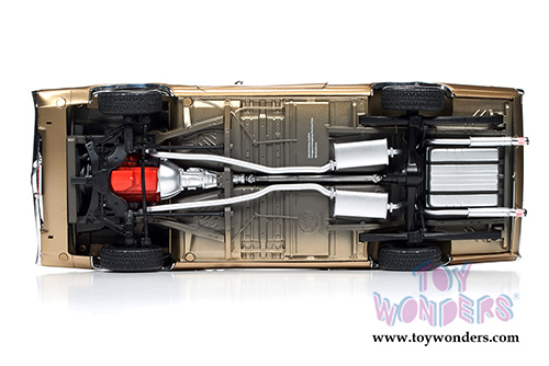 Auto World American Muscle - Dodge Charger R/T 50th Anniversary Hardtop (1971, 1/18 scale diecast model car, Gold) AMM1086