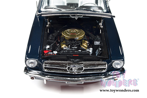 Auto World - American Muscle | Ford Mustang GT Hard Top (1965, 1/18 scale diecast model car, Caspian Blue) AMM1093