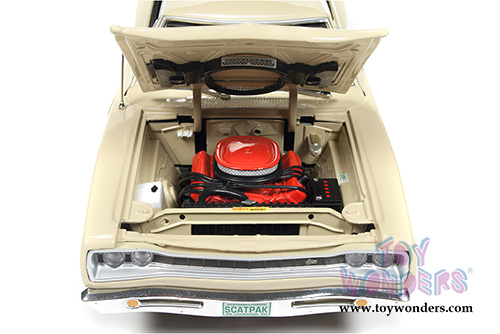Auto World - Dodge Coronet Super Bee Hard Top (1969, 1/18 scale diecast model car, Y3 Cream) AMM1094