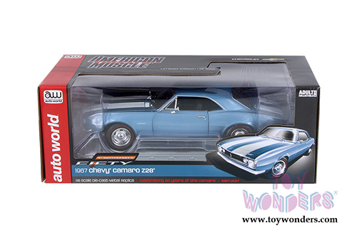 Auto World American Muscle - Chevy Camaro Z28 Hard Top 50th Anniversary (1967 1/18 scale diecast model car, Blue) AMM1101