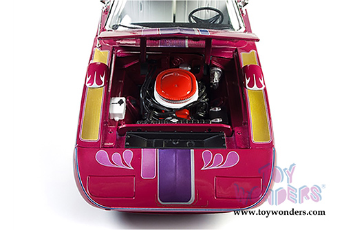 Auto World - American Muscle | Plymouth Superbird Hardtop MCACN Barn Finds (1970, 1/18 scale diecast model car, Custom Paint) AMM1113