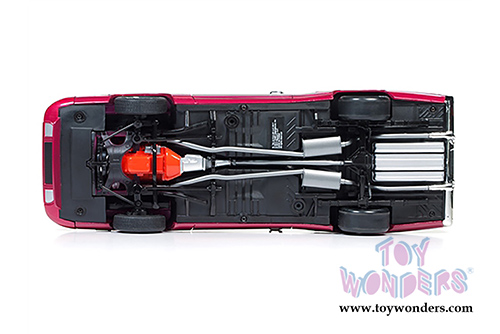 Auto World - American Muscle | Plymouth Superbird Hardtop MCACN Barn Finds (1970, 1/18 scale diecast model car, Custom Paint) AMM1113