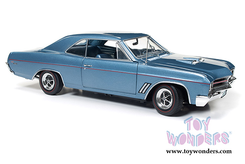 Auto World American Muscle - 1:18 and 1:64 scale Buick&reg; GS&trade; 400 Hardtop (1967, 1/18,1/64 scale diecast model car, Sapphire Blue) AMM1115