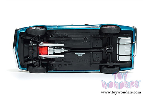 Auto World American Muscle - Baldwin Motion&reg; Camaro&reg; SS&trade; 427 Hardtop (1967, 1/18 scale diecast model car, Marina Blue) AMM1118