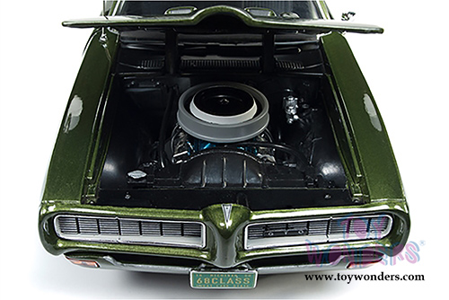 Auto World - American Muscle | Pontiac&reg; GTO&trade; Hardtop Class of '68 (1968, 1/18 scale diecast model car, Verdoro Green) AMM1128