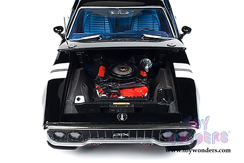 Auto World - American Muscle | Plymouth GTX Hardtop (1971, 1/18 scale diecast model car, Black Velvet) AMM1133