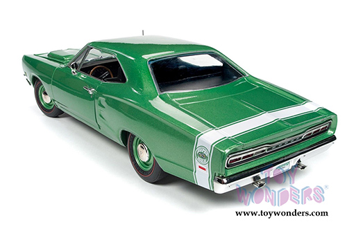 Auto World American Muscle - Hemmings Muscle Machines Dodge Coronet Super Bee Hardtop (1969, 1/18 scale diecast model car, Green) AMM1136