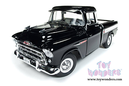 Auto World - American Muscle | Chevrolet&reg; Cameo&trade; Pick Up Truck 100th Anniversary (1957, 1/18 scale diecast model car, Onyx Black) AMM1145