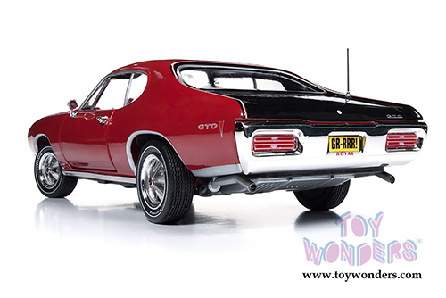 Auto World - American Muscle | Pontiac&reg; Royal Bobcat GTO&trade; Hardtop Class of '68 (1968, 1/18 scale diecast model car, Solar Red) AMM1153