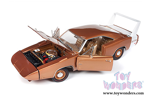 Auto World - American Muscle Dodge Charger Daytona Hardtop Muscle Car & Corvette Nationals (MCACN) (1969, 1/18 scale diecast model car, Metallic Bronze) AMM1168