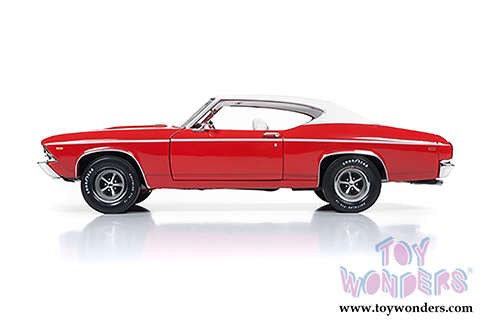 Auto World - American Muscle | Chevrolet&reg; Chevelle&trade; COPO 427 Hardtop Class of '69 50th Anniversary (1969, 1/18 scale diecast model car, Red) AMM1169
