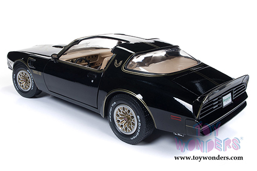 Auto World American Muscle - Hemmings Muscle Machines | Pontiac&reg; Firebird&reg; Trans Am Cover Car October 2007 (1977, 1/18 scale diecast model car, Black) AMM1177