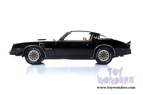 Auto World American Muscle - Hemmings Muscle Machines | Pontiac&reg; Firebird&reg; Trans Am Cover Car October 2007 (1977, 1/18 scale diecast model car, Black) AMM1177